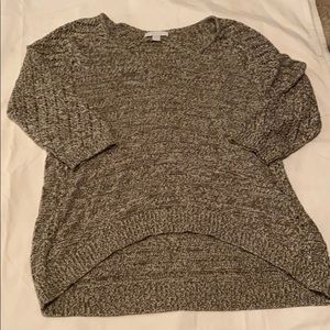 V-Neck 3/4 sleeve Sweater
